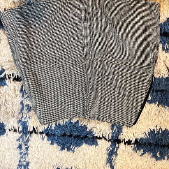 Checkered Black and White Reformation Short Skirt XS - Picture 3 of 3